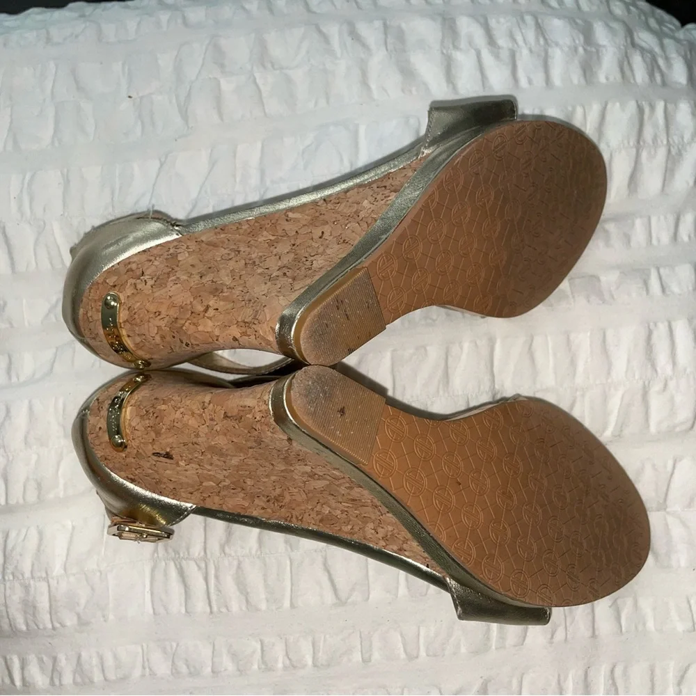 Lilly Pulitzer Gold Leather Wedges
